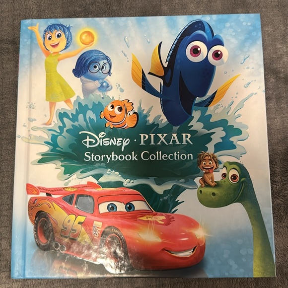 Disney Kids Books - Picture 5 of 7